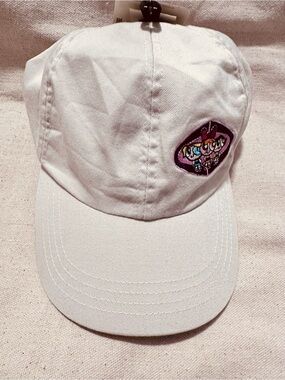 Cartoon Network | Cap Light Beige Baseball Cap with Powerpuff Girls Patch